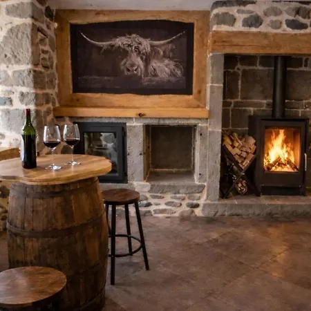 Villa Maison En Auvergne - Chez Julien Et Stephy